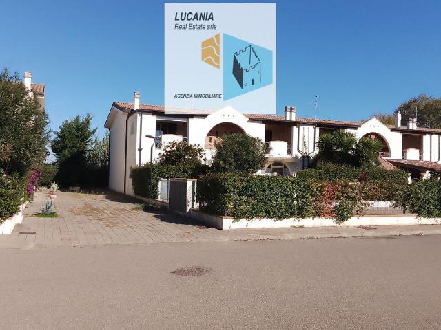 Villetta a schiera in vendita di 72 m² in Via Luciano Pavarotti, 13