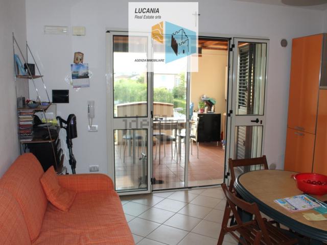 Villetta a schiera in vendita di 72 m² in Via Luciano Pavarotti, 13