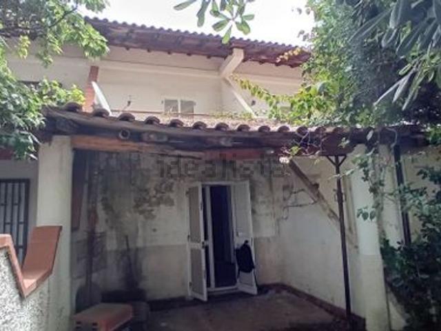 Villetta a schiera in vendita di 77 m² in Contrada Saiatine Villaggio Laura