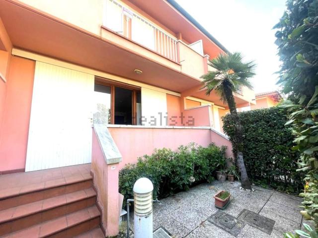 Villetta a schiera in vendita di 75 m² in Lungomare di Levante