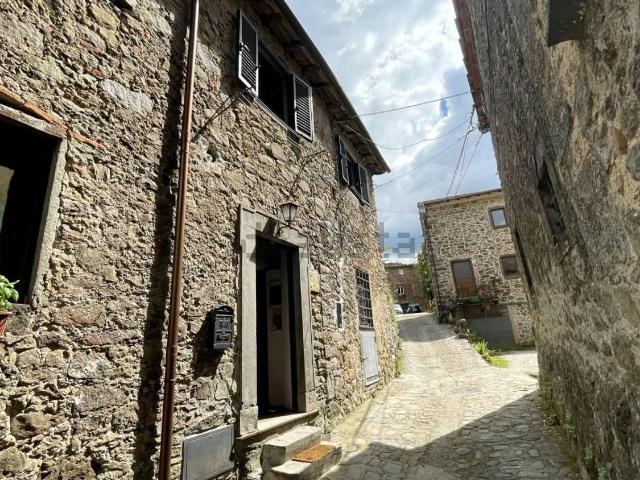 Villetta a schiera in vendita di 75 m² in Località Colle, 4