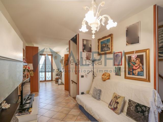 Villetta a schiera in vendita di 75 m² in Via Giacomo Puccini