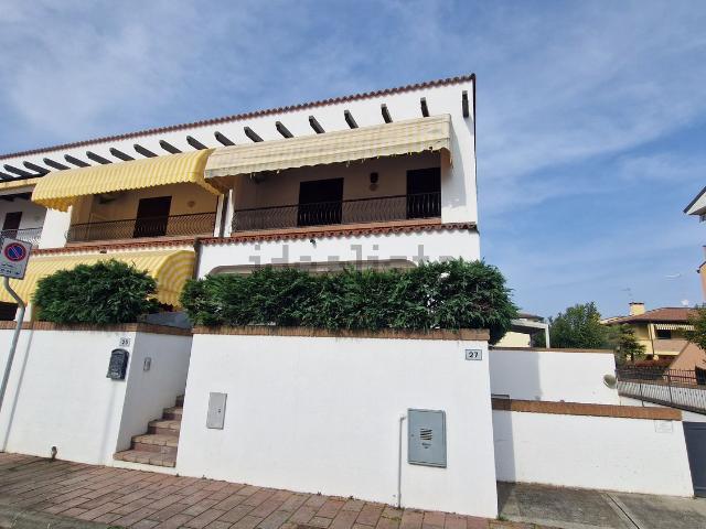 Villetta a schiera in vendita di 75 m² in Via Imola, 25