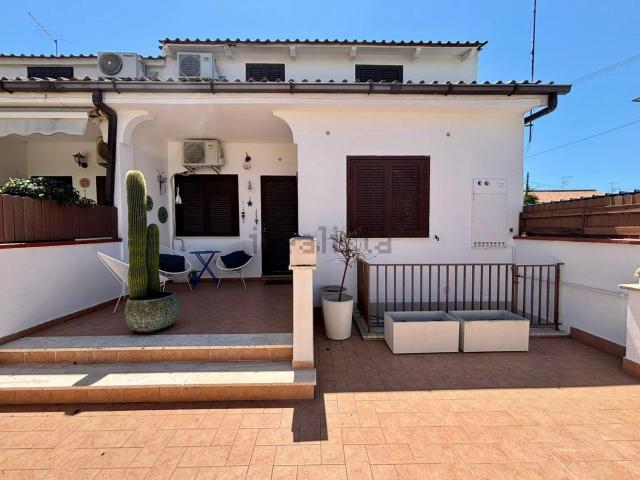 Villetta a schiera in vendita di 75 m² in Via Lago di Como