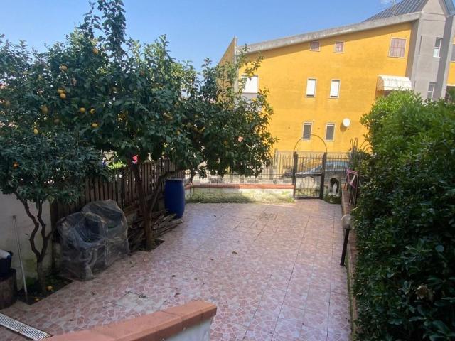Villetta a schiera in vendita di 75 m² in Via Malagenia, 13