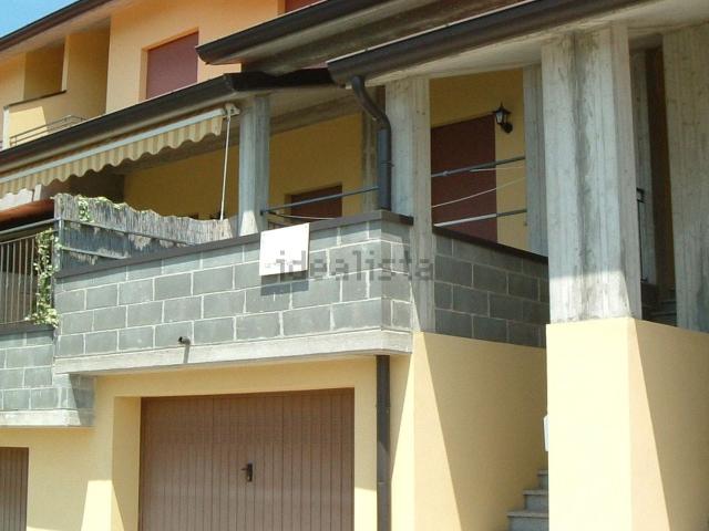 Villetta a schiera in vendita di 79 m² in Via Calcinara, 14