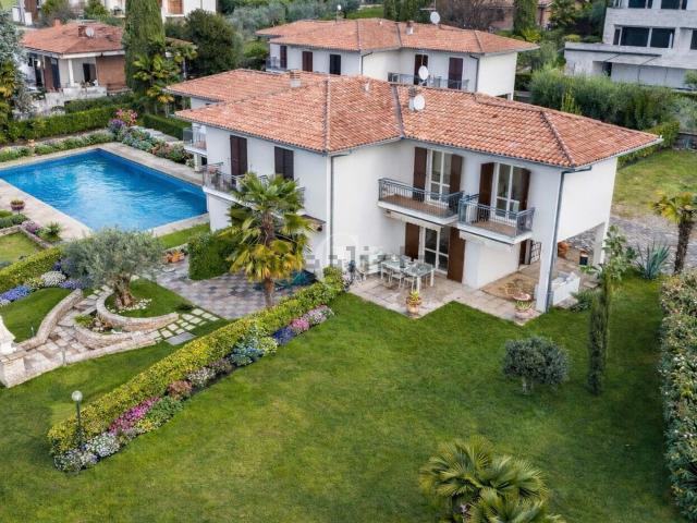 Villetta a schiera in vendita di 79 m² in Via Colombara Ruffoni