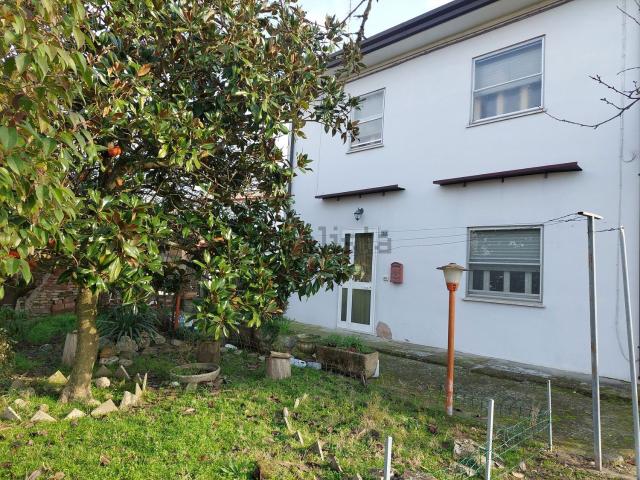 Villetta a schiera in vendita di 80 m² in Borgo Tombe