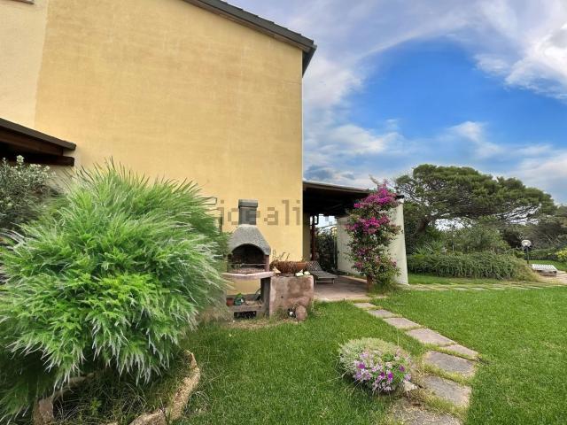 Villetta a schiera in vendita di 80 m² in Località Baia delle Mimose