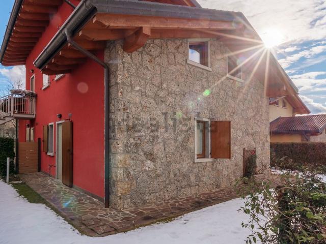 Villetta a schiera in vendita di 80 m² in Via Costa Sàlaer, 9