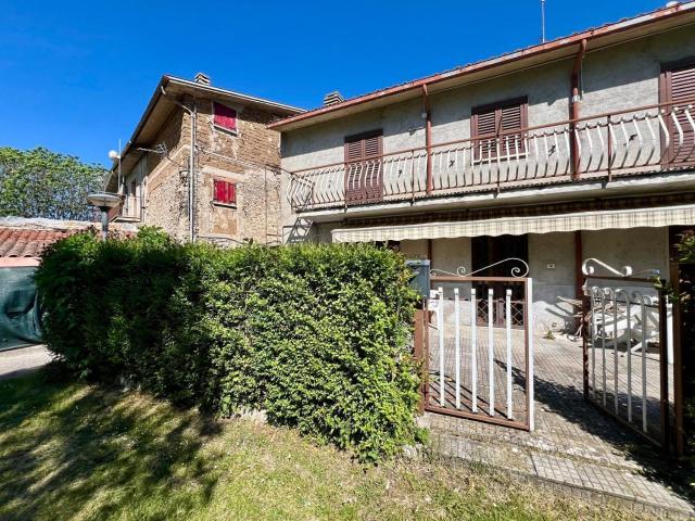Villetta a schiera in vendita di 80 m² in Via degli Olmi, 15