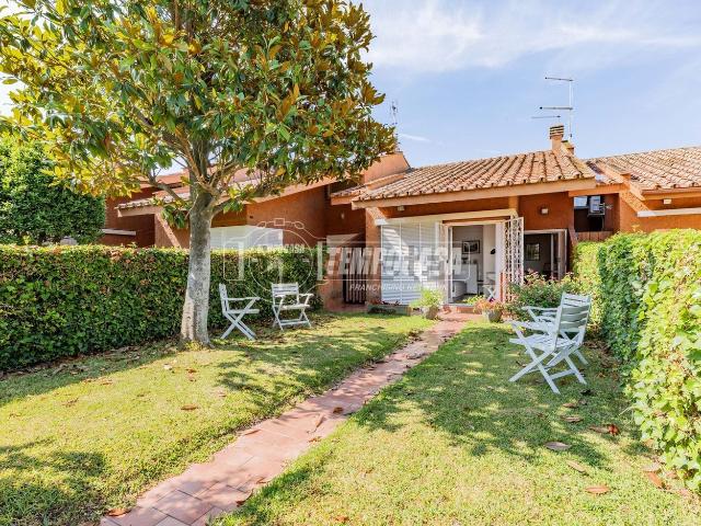 Villetta a schiera in vendita di 80 m² in Via dei Barracuda, 7