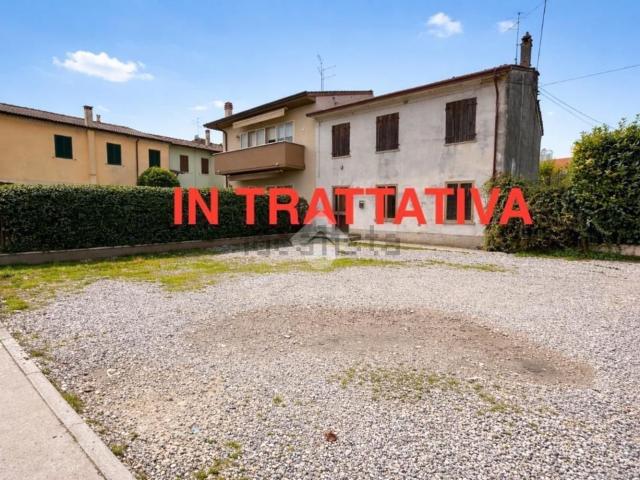 Villetta a schiera in vendita di 80 m² in Via delle Compagnie, 4