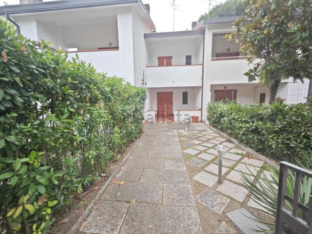 Villetta a schiera in vendita di 80 m² in Via Dosso Dossi