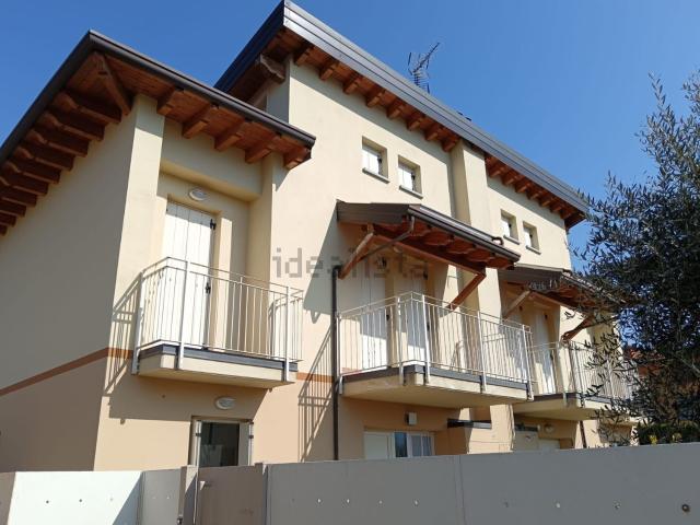 Villetta a schiera in vendita di 80 m² in Via Giacomo Matteotti, 32