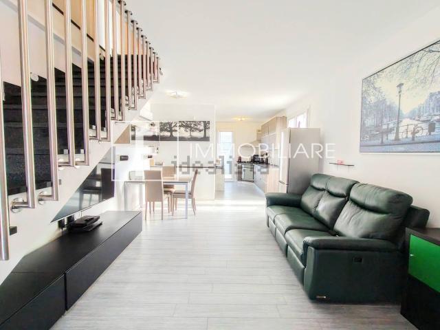 Villetta a schiera in vendita di 80 m² in Via L&apos AJa