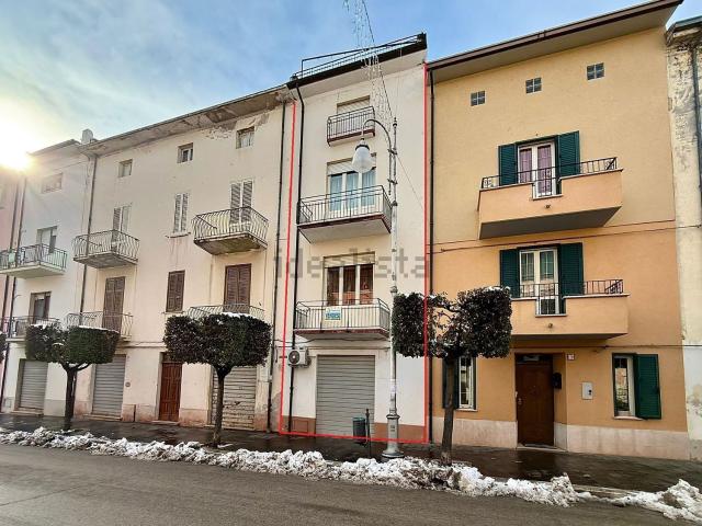 Villetta a schiera in vendita di 80 m² in Via Peligna