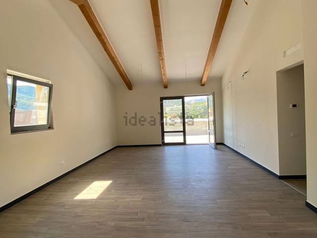 Villetta a schiera in vendita di 80 m² in Via Struppa, 57r, 57