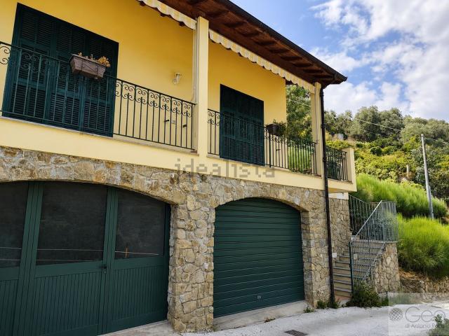 Villetta a schiera in vendita di 160 m² in Viale Europa