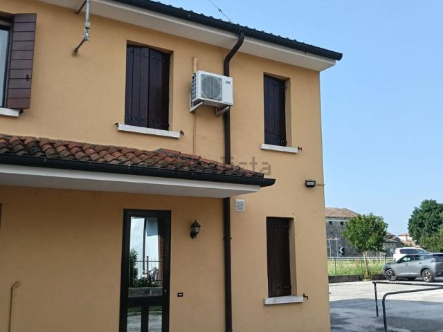 Villetta a schiera in vendita di 82 m² in Corso Vittorio Emanuele II, 6