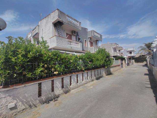 Villetta a schiera in vendita di 82 m² in Via del mare