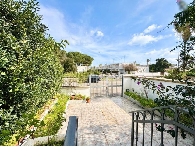 Villetta a schiera in vendita di 82 m² in Viale del Sultani
