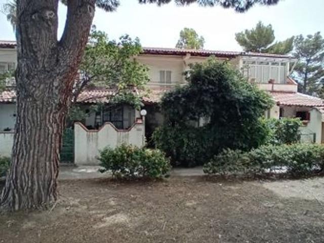 Villetta a schiera in vendita di 87 m² in Contrada Saiatine Villaggio Laura