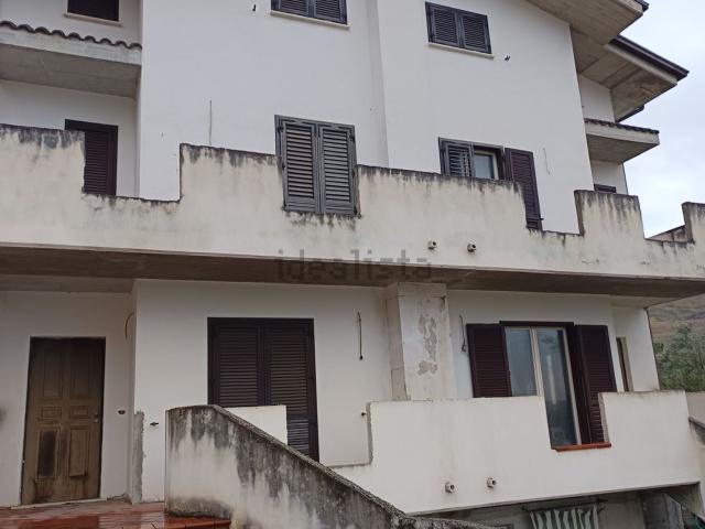 Villetta a schiera in vendita di 87 m² in Via E. Alessandrini