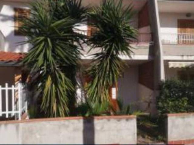 Villetta a schiera in vendita di 84 m² in Contrada Saiatine Villaggio Laura