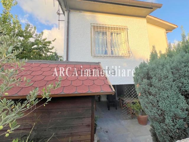 Villetta a schiera in vendita di 85 m² in Traversa Crociale