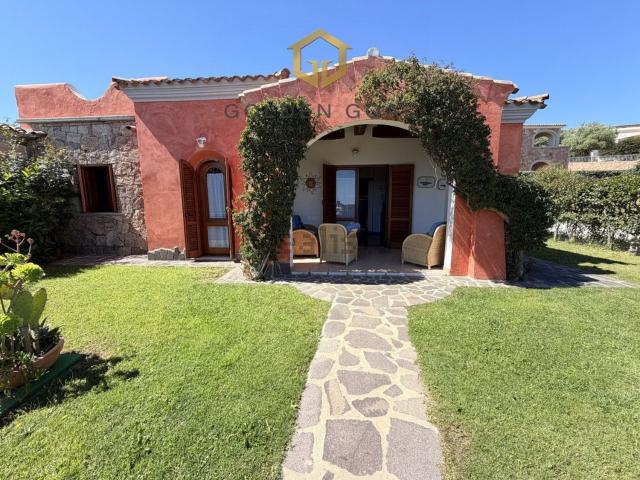Villetta a schiera in vendita di 85 m² in Via Coghinas