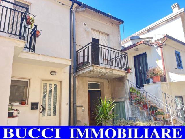 Villetta a schiera in vendita di 85 m² in Via Regina Margherita, 157