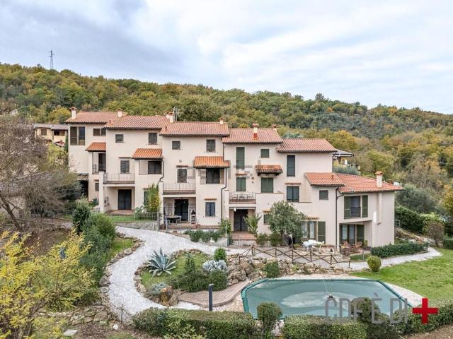 Villetta a schiera in vendita di 86 m² in Località Frassine