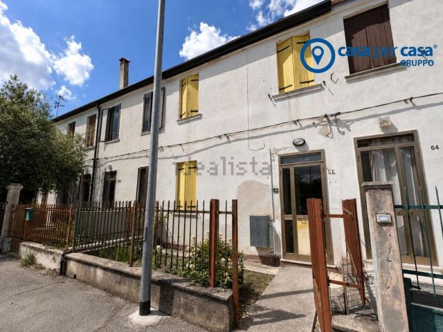 Villetta a schiera in vendita di 86 m² in Via Bortolina, 68