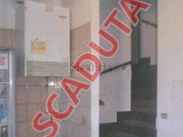 Villetta a schiera in vendita di 86 m² in Via Giardini Sud