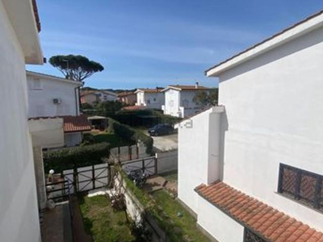 Villetta a schiera in vendita di 89 m² in Via Marina di Gairo, 19