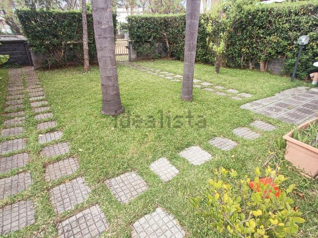 Villetta a schiera in vendita di 89 m² in Via Spiaggia, 13