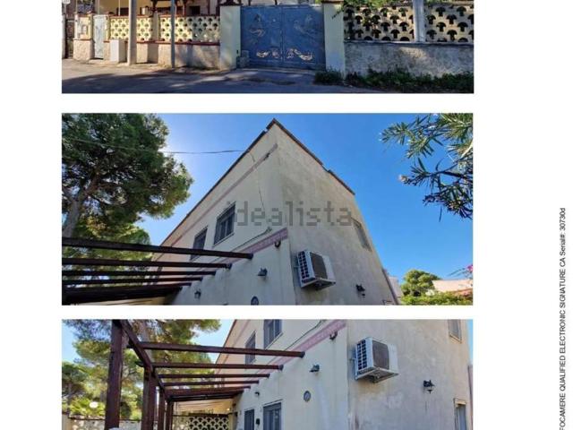 Villetta a schiera in vendita di 93 m² in Via Calata dell&apos Auriga, 4