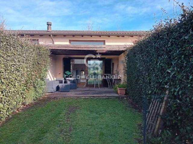 Villetta a schiera in vendita di 93 m² in Via Cassia