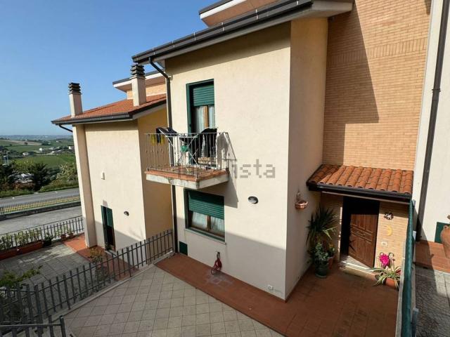 Villetta a schiera in vendita di 93 m² in Via Ottorino Respighi