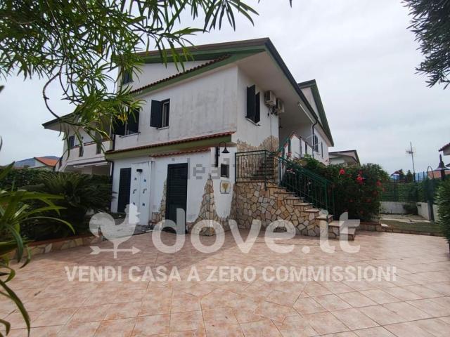 Villetta a schiera in vendita di 90 m² in Contrada Dino