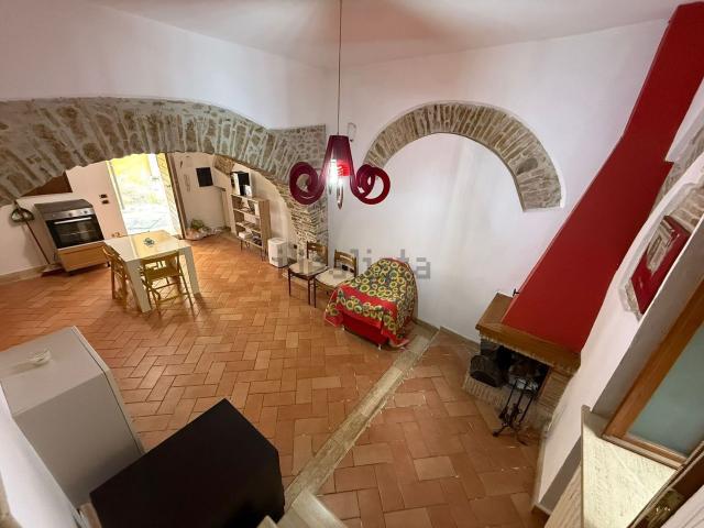 Villetta a schiera in vendita di 90 m² in Vico III Triggio