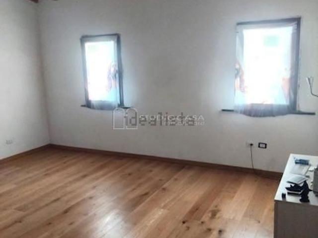 Villetta a schiera in vendita di 90 m² in Via Traversagna Sud