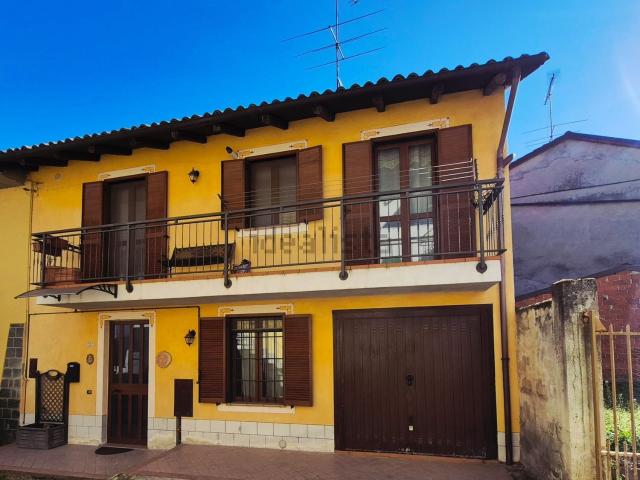 Villetta a schiera in vendita di 90 m² in Via Vittorio Veneto, 25