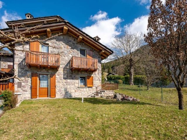 Villetta a schiera in vendita di 90 m² in Via Burlamaschi, 9
