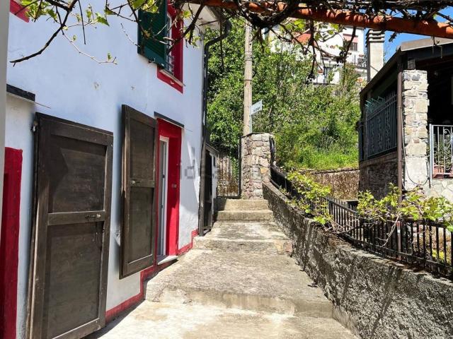 Villetta a schiera in vendita di 90 m² in Via della Piazza