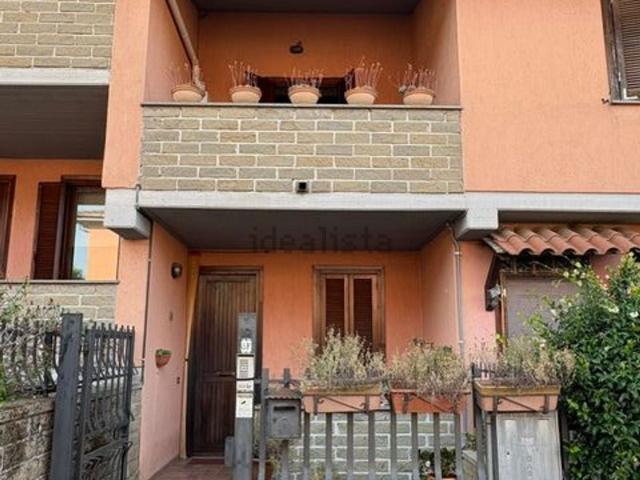 Villetta a schiera in vendita di 90 m² in Via Europa