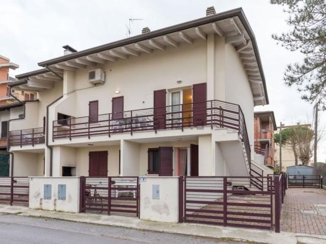 Villetta a schiera in vendita di 90 m² in Via Massimo D&apos Azeglio
