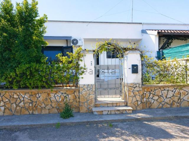 Villetta a schiera in vendita di 90 m² in Via Michele Mautone, 2