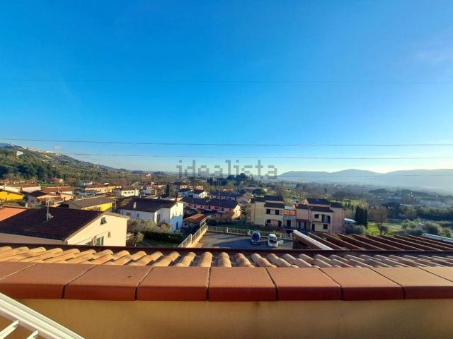 Villetta a schiera in vendita di 90 m² in Via Montavecchia, 1